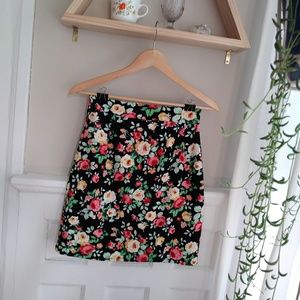 Black floral bodycon mini skirt